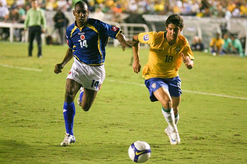 EMPATE NO MARACANÃ: 0 A 0