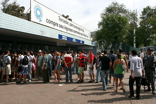 SÓ RESTAM INGRESSOS DE CADEIRAS INFERIORES