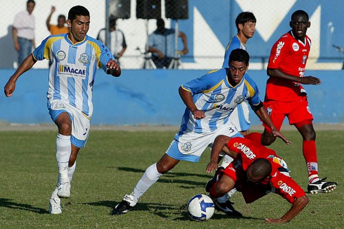 MACAÉ ESPORTE ESTRÉIA COM EMPATE: 0 A 0