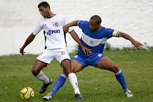 NADA DE GOLS EM SÃO CRISTÓVÃO: 0 A 0