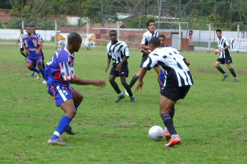 EMPATE EM TERESÓPOLIS: 1 A 1