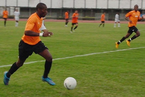 EMPATE SEM GOLS NO LOUZADÃO