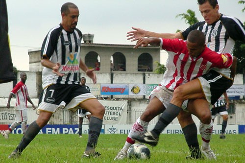 MESQUITA VENCE O BANGU NA ESTRÉIA DAS EQUIPES NO CARIOCA: 3 A 1