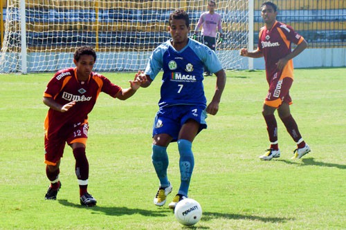 AMISTOSO: MACAÉ E CABOFRIENSE FICAM NO EMPATE: 0 A 0