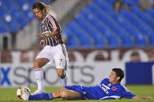 Fluminense fica no empate com a Universidad do Chile: 2 a 2