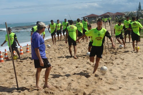 Comissão Técnica do Rio das Ostras comemora pausa na maratona de jogos