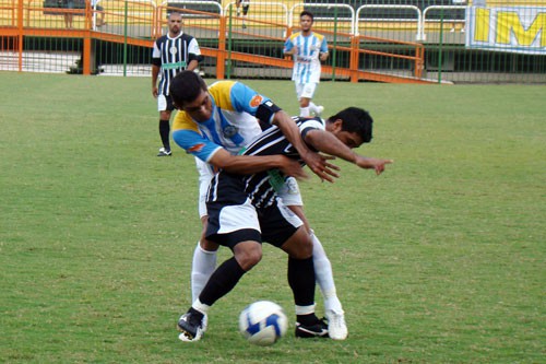 Macaé saiu na frente na decisão da Série D: 3 a 2