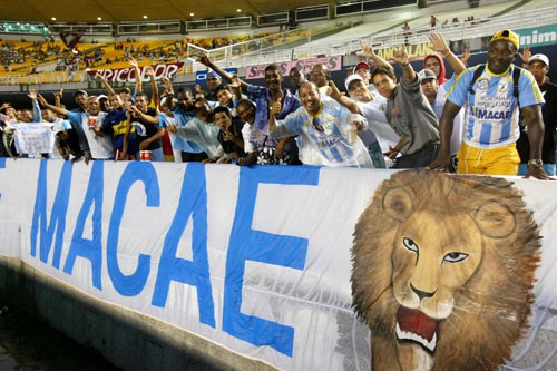 Macaé enfrenta Chapecoense no Maracanã, de olho o título da Série D