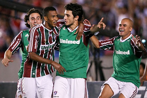 Fluminense vence mais uma: 2 a 1