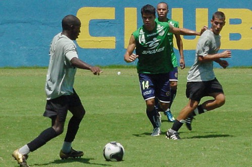 MADUREIRA VENCE JOGO-TREINO CONTRA O SENDAS:  3 A 1