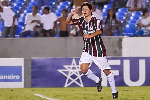 FLUMINENSE VENCE NA ESTREIA DE PARREIRA: 2 A 1