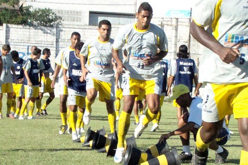 MACAÉ ESPORTE CONTRATA ATACANTE KAYKE, DO FLAMENGO