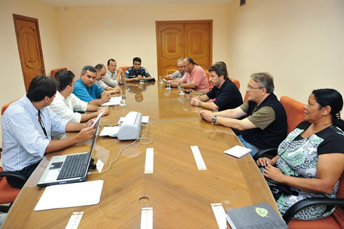 Reunião de segurança e logística para as finais da Taça Rio e do Troféu João Ellis Filho