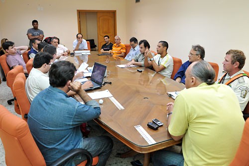 REUNIÃO DE SEGURANÇA E LOGÍSTICA PARA A DECISÃO DO CARIOCA