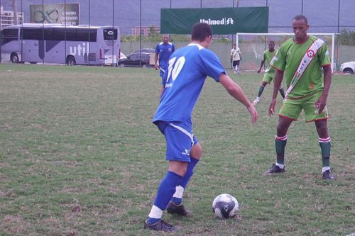 Tudo igual no Estádio Antunes: 1 a 1