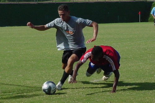 Sendas goleia o Nova Cidade em jogo-treino: 7 a 0