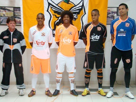 Nova Iguaçu apresenta seu uniforme para a temporada de 2011