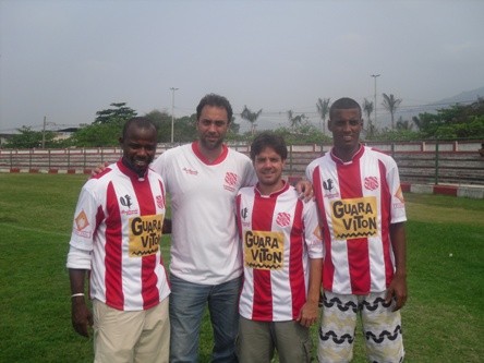 21/10/2010 - Bangu aposta na experiência para se recuperar na Copa Rio