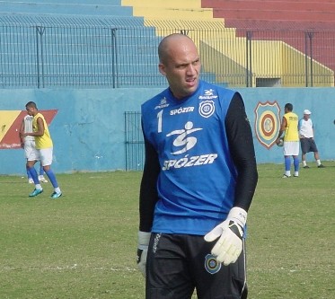 Goleiro Márcio ressalta a união do Madureira