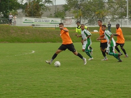 De virada, Sendas vence o Tigres e se classifica para a decisão