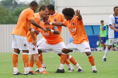 Nova Iguaçu faz primeiro amistoso preparatório para o Carioca 2011