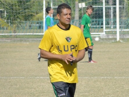 Emanoel segue no comando do Tigres em 2011