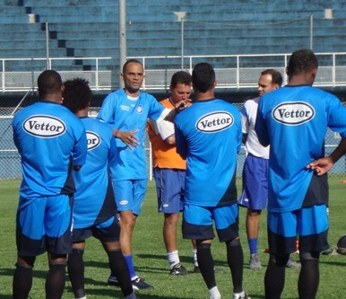 Edson Souza assume o FriburguenseEdson Souza assume o Friburguense