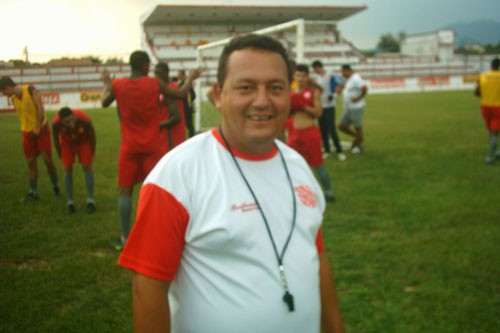 Bangu retorna ao trabalho pensando na Taça Rio