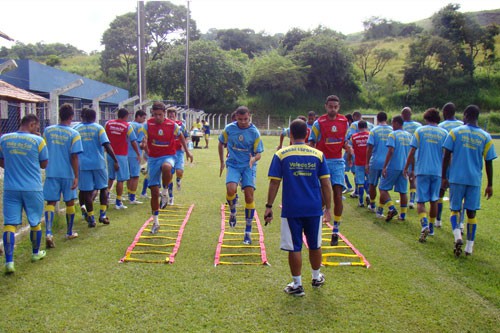 Macaé Esporte já treina em Vassouras