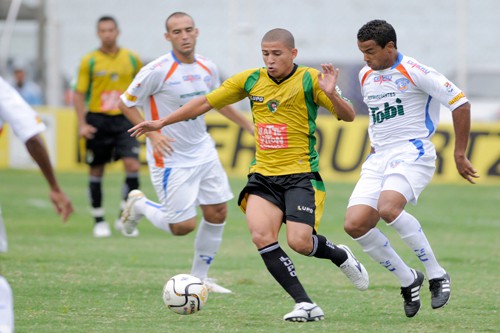 Duque de Caxias vence o clássico contra o Tigres do Brasil: 2 a 1