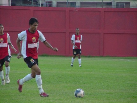 De técnico novo, Marinho enfrenta o Esprof pela Série C