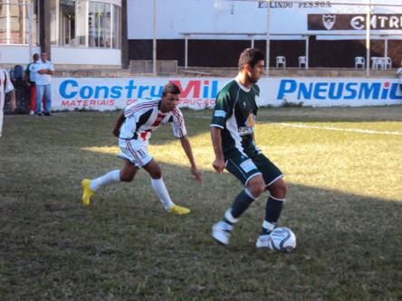 Três Rios vence o Serra Macaense e segue na liderança do Grupo V: 1 a 0