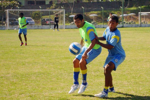 Macaé Esporte faz amistoso em Vitória