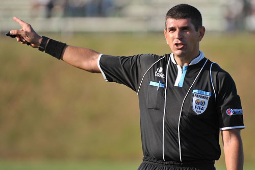 Marcelo de Lima Henrique apitará Ceará/CE x Corinthians/SP