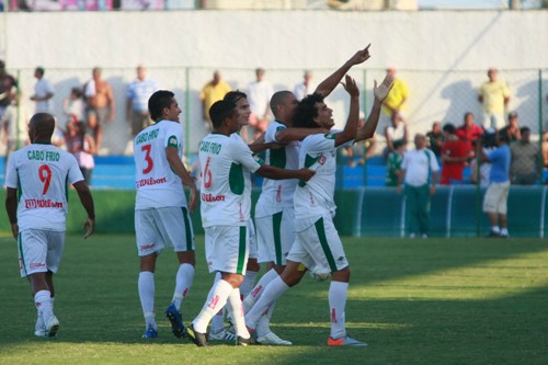 Cabofriense goleia e é CAMPEÃ Estadual da Série B: 4 a 1