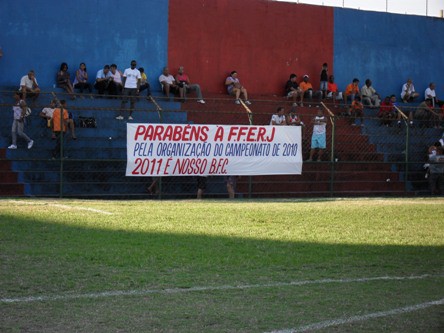 Diretoria do Bonsucesso homenageia FERJ e clubes que estão de volta à Série A