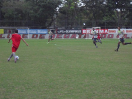 Bangu é derrotado pelo Flamengo em jogo-treino: 2 a 1