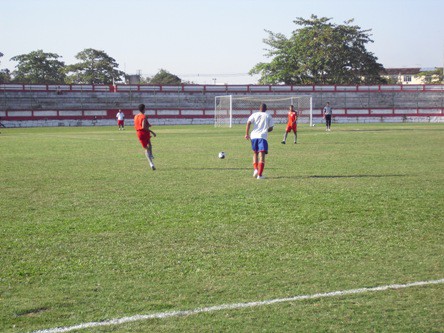 Bangu vence último jogo-treino antes da estreia na Copa Rio