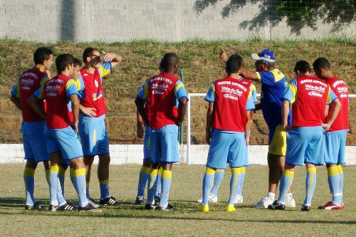 Macaé viaja para enfrentar Luverdense pensando na classificação antecipada