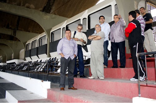 FERJ realiza vistoria no estádio Godofredo Cruz