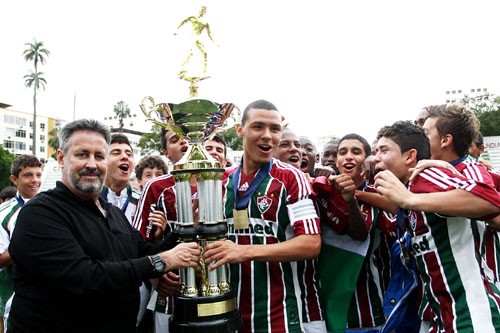 Fluminense vence o Flamengo e conquista a Taça Rio Sub-15