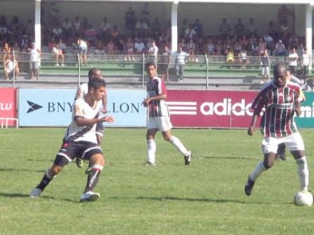 Juvenil: Fluminense e Vasco na primeira partida decisiva