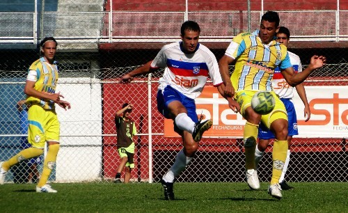 Friburguense vence e termina em primeiro no Grupo B