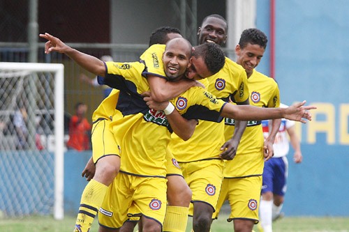 Madureira vira e fica mais perto do título da Copa Rio