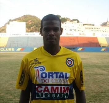 Zagueiro Gomes é o novo reforço do Madureira para a Taça Rio