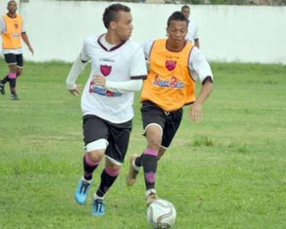 Édson Júnior retorna ao Rio Branco