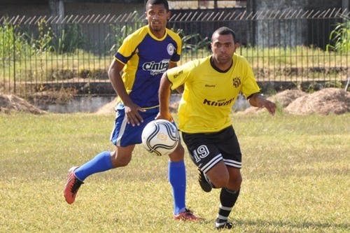 Mesquita vence o Condor sob os olhares do novo treinador