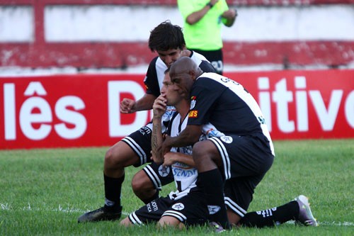 Resende derrota o Bangu em Moça Bonita: 1 a 0