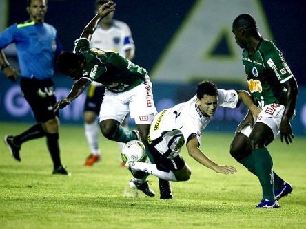 Botafogo e Boavista empatam sem gols em Macaé