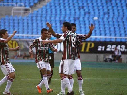 Fluminense vence o Nova Iguaçu e enfrenta o Flamengo nas semifinais